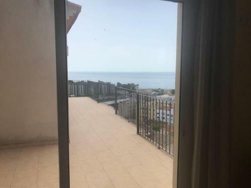 Rooms In Seafront Villa