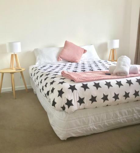 Sycamore Villa, 2 Bedroom Apartment