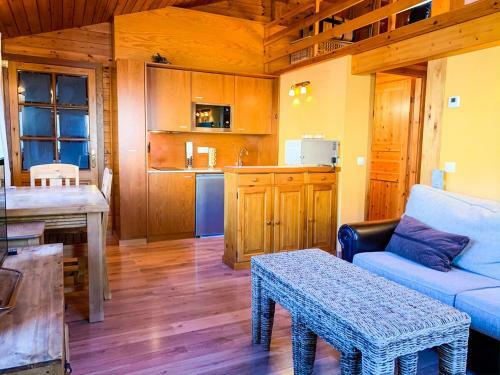 Apartamento La Joya. Casa de Monta�a En Parque Natural.