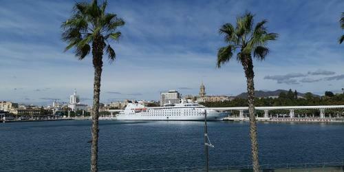 Apartamento Encantador Bajo En M�laga