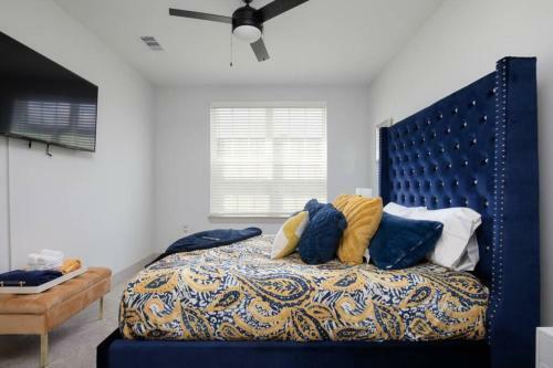 Apartamento Plush & Luxe Modern Downtown 2br/2ba Spacious Apt!