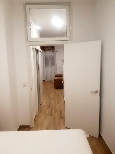 Gtcs Apartments Naty Beach