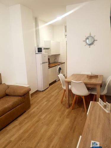 Gtcs Apartments Naty Beach