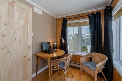 Spa, Sauna Et Foyer : Le Phare de Baie-saint-paul