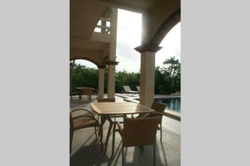 Grand Sirenis Villa- Private Pool 6br/5bth-beach