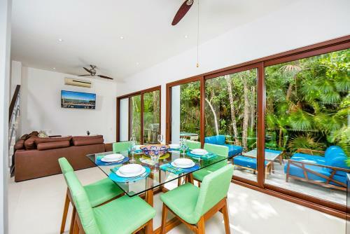 Villa Tao Ocean Luxury Home Akumal
