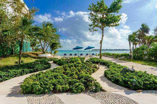 Bellamar! Incredible Beach Front Villa! Accept Events