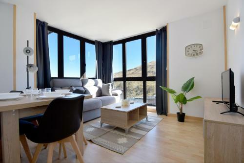 Apartamento Lux Isard "acceso Directo A Pistas"