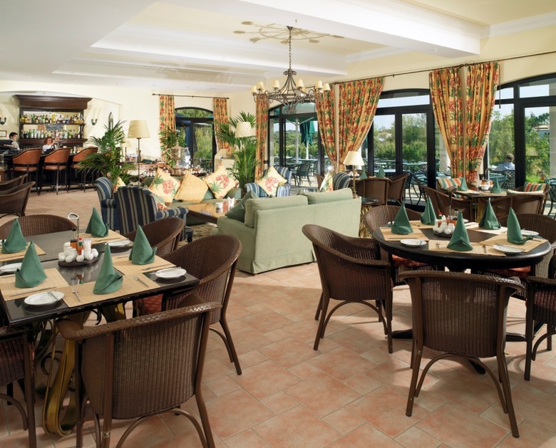 Pine Cliffs Hotel, A Luxury Collection Resort