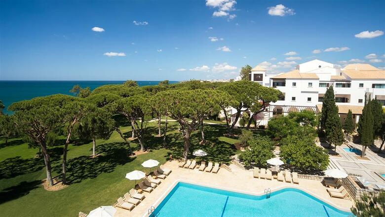 Pine Cliffs Hotel, A Luxury Collection Resort
