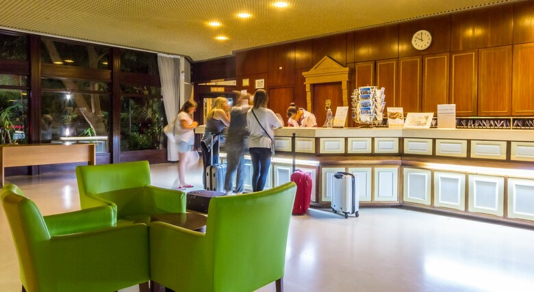 Hotel Auramar Beach Resort
