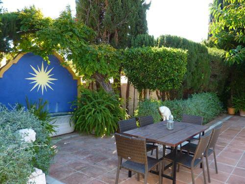 Luxurious Villa In Marbella With Swimming Pool
