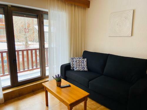 Mikka Incles Apartamento