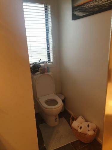 Bed N Breakfast On Pear Tree Lane