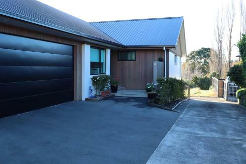 Apartamento Modern Spacious Chartwell