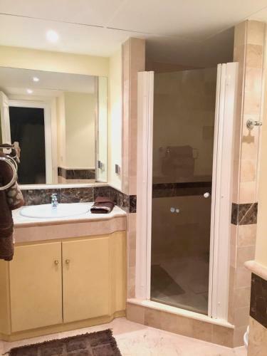 Apartment With Fantastic, Open Sea Views