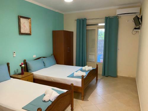 Golden Beach Apartments