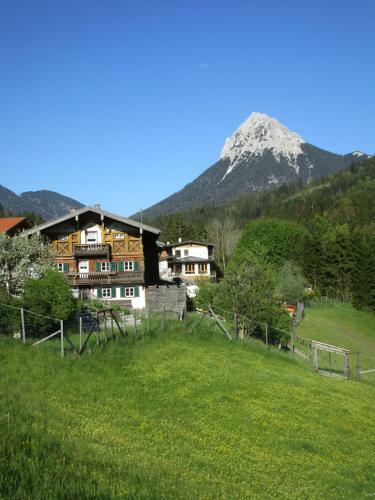 Agroturismo Achentaler Bauernh�usl