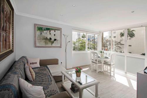 Apartamento Charming Central Apt In Marbella