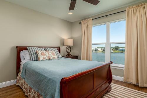 071 Cocos Plumosas Aka Lafitte Retreat Home