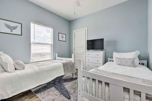 Newly Built Dauphin Island Home!