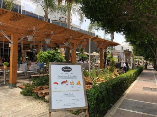 Marina Banus Apartment - Frontline Beach Suite - Puerto Banus
