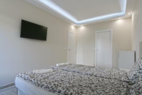 Beachfront Luxury Apartment, Puerto Ban�s, Marbella