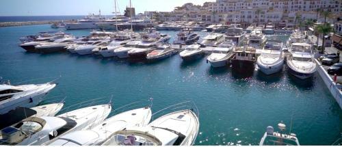 Apartamento Center Puerto Banus -3 Bedrooms