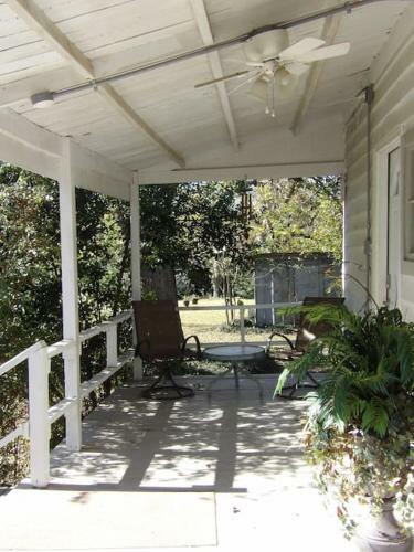 The Farmhouse Private Apartments