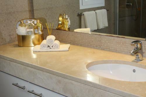 Altos La Quinta Apartment