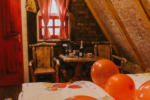 Etno Village Dolina Sre?e