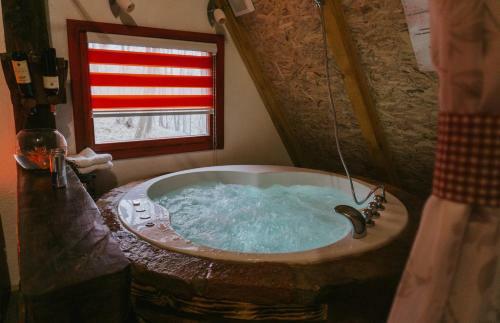 Etno Village Dolina Sre?e