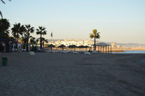 Apartamento Urbanizaci�n La Herradura