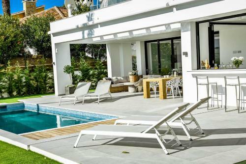 Vlg-modern 5 Bedroom Villa Close To Beach