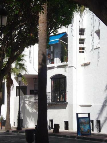 Puerto Banus 2 Bedrooms Apartment P2