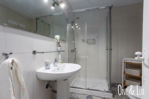 Apartamento One And Lux - Marbella With Pool