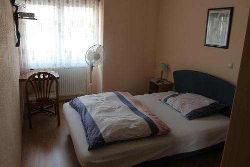 Posada Gasthof Zum Flughafen