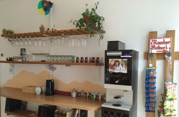 Hostal Wohlf�hlpension Illmitzerhof