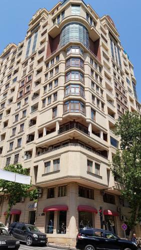 Deluxe City Center Apartments