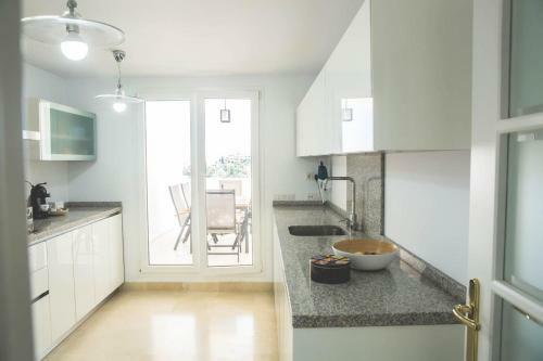 Apartamento �tico En Marbella - Cerca de Puerto Banus
