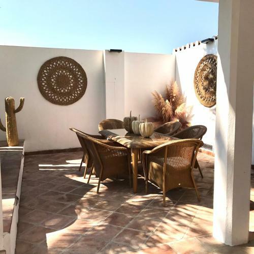 Luxury Beach Villa , Private Pool Do�a Bella