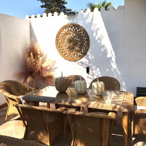 Luxury Beach Villa , Private Pool Do�a Bella