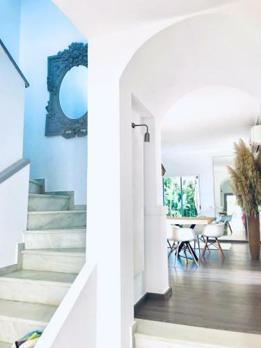 Luxury Beach Villa , Private Pool Do�a Bella