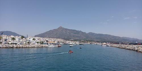 Apartamento Puerto Banus Second Line Beach With Private Parking And Pool