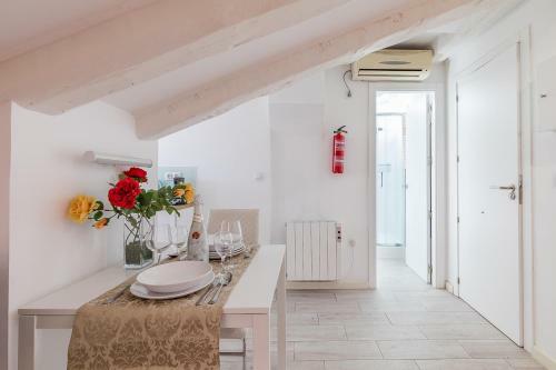 Apartamento Atico En Puerta Del Sol
