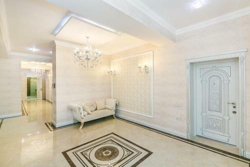 Nizami Street Vip Apartment