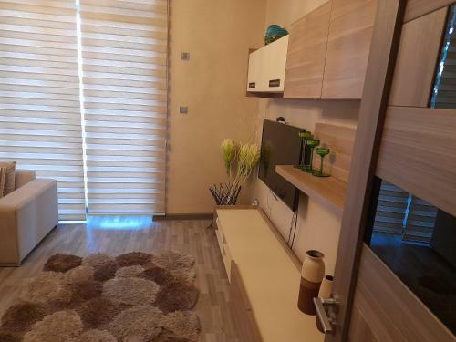 Best Maiden Tower Apartment