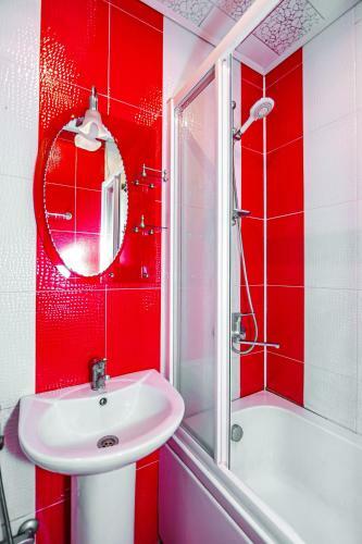 Apartment At Nizami Street