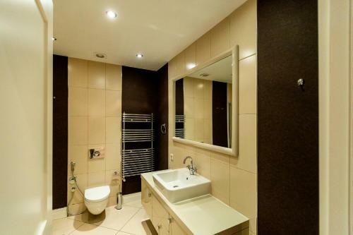 Luxury Central Seaview Apartment