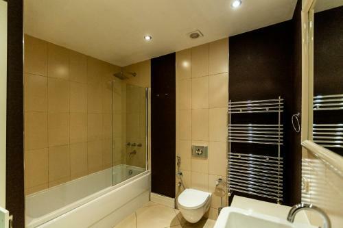 Luxury Central Seaview Apartment